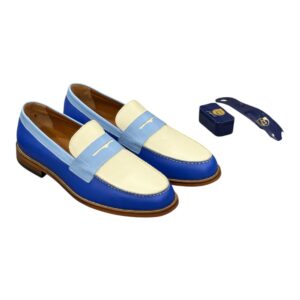 Mocassin en cuir bicolore bleu et blanche